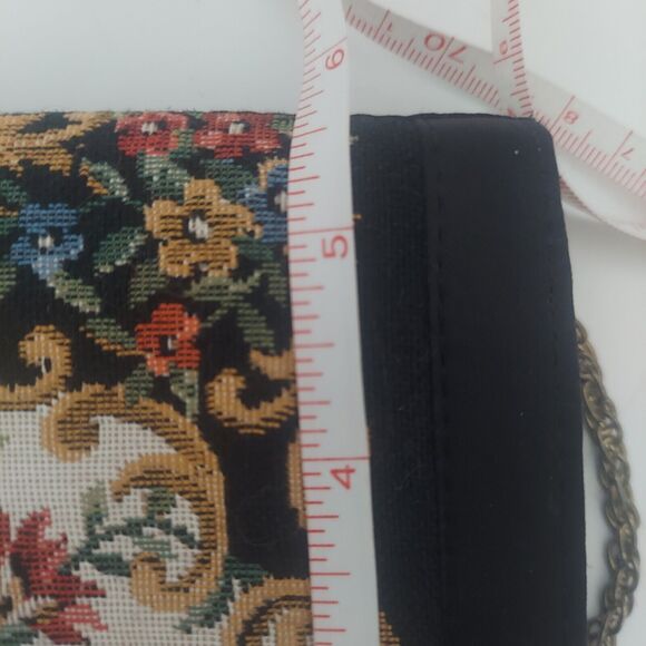 Vintage Walbaeg Tapestry Floral Chain Strap Evening Bag Purse Hong Kong - Picture 8 of 8